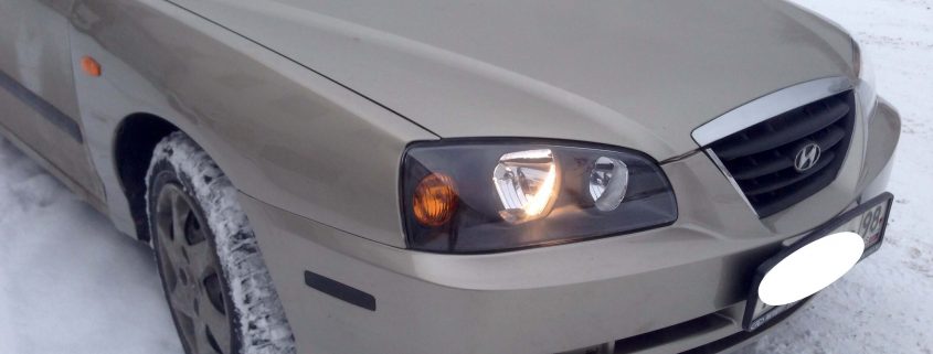 автомобиль Hyundai Elantra