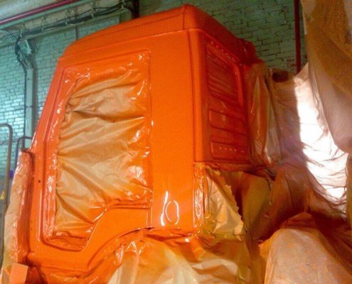 Фото покраски кабины грузовика