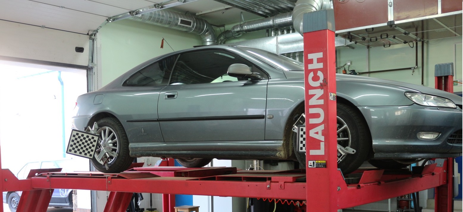 Развал двигателя. My Garage развал. Автотехцентр Бизон Кемерово фото. Фольксваген поло свал развал в СПБ Юг